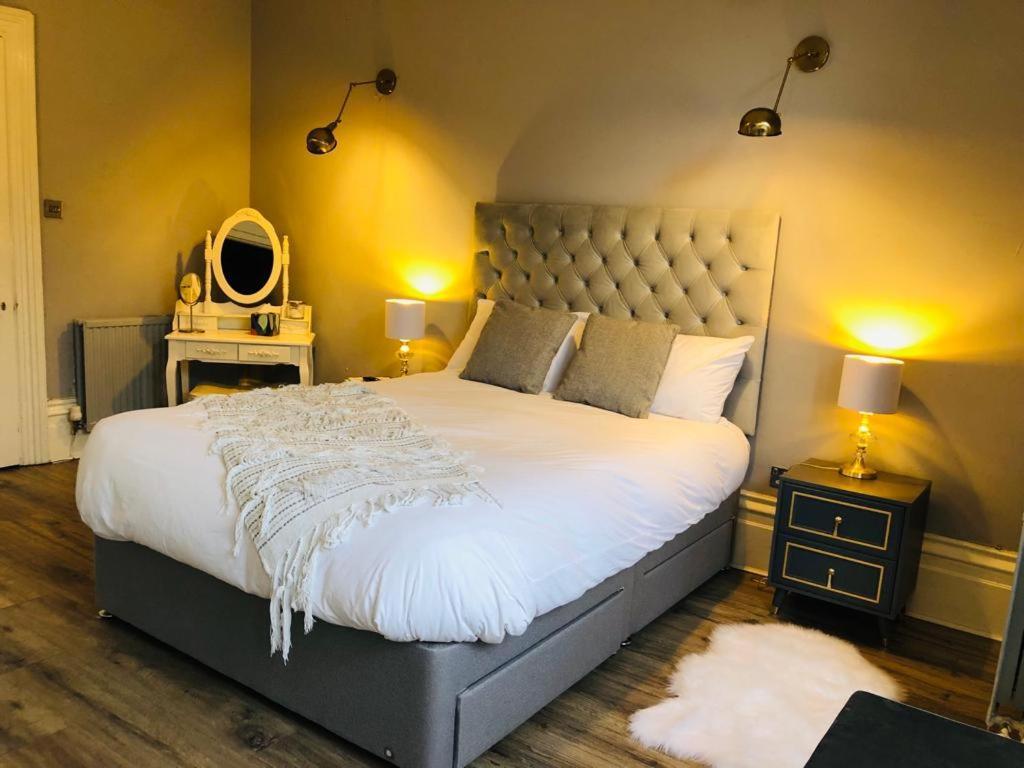 Canterbury Accommodations With Free Car Park Onsite And High Speed Wifi Exterior foto